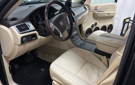 Cadillac Escalade III, 2007 год, 2 700 000 рублей, 25 фотография