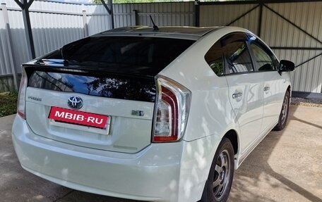 Toyota Prius, 2013 год, 1 200 000 рублей, 4 фотография