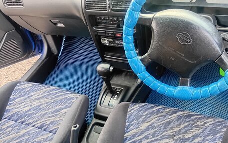 Nissan Wingroad I, 1997 год, 195 000 рублей, 3 фотография