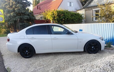 BMW 3 серия, 2006 год, 1 150 000 рублей, 16 фотография
