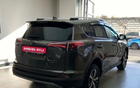 Toyota RAV4, 2019 год, 2 900 000 рублей, 5 фотография