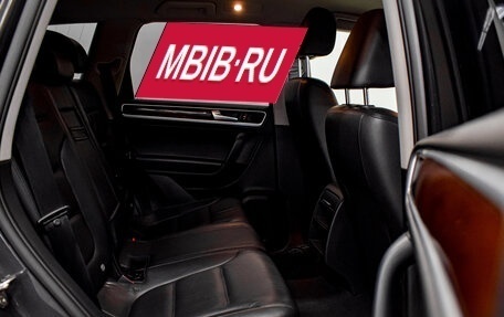 Volkswagen Touareg III, 2011 год, 1 820 000 рублей, 14 фотография