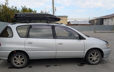 Toyota Ipsum II, 1996 год, 490 000 рублей, 6 фотография