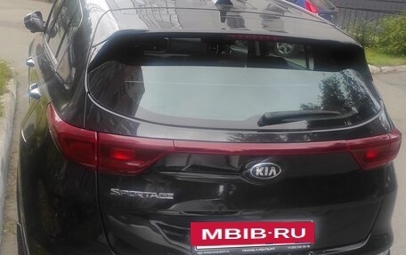 KIA Sportage IV рестайлинг, 2020 год, 2 380 000 рублей, 4 фотография