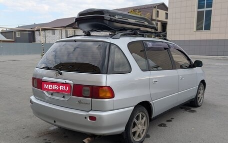 Toyota Ipsum II, 1996 год, 490 000 рублей, 5 фотография