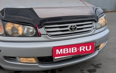 Toyota Ipsum II, 1996 год, 490 000 рублей, 16 фотография