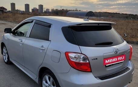Toyota Matrix, 2008 год, 675 000 рублей, 4 фотография