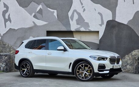 BMW X5, 2018 год, 6 200 000 рублей, 3 фотография