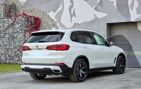 BMW X5, 2018 год, 6 200 000 рублей, 4 фотография