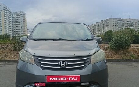 Honda Freed I, 2010 год, 800 000 рублей, 1 фотография