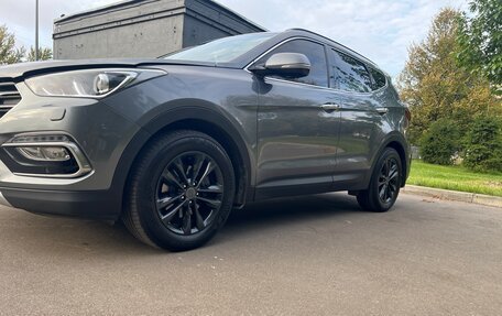 Hyundai Santa Fe III рестайлинг, 2015 год, 2 300 000 рублей, 22 фотография