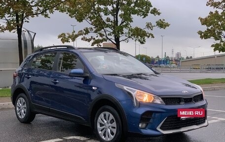 KIA Rio IV, 2021 год, 1 590 000 рублей, 3 фотография