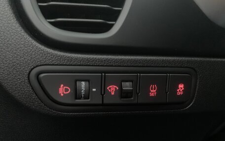 KIA Rio IV, 2021 год, 1 590 000 рублей, 17 фотография