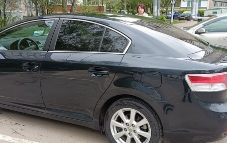 Toyota Avensis III рестайлинг, 2011 год, 1 100 000 рублей, 9 фотография