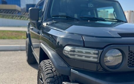 Toyota FJ Cruiser, 2010 год, 3 300 000 рублей, 10 фотография