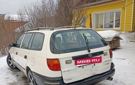 Toyota Caldina, 2001 год, 405 000 рублей, 9 фотография