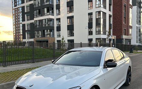 BMW 7 серия, 2018 год, 4 699 999 рублей, 2 фотография