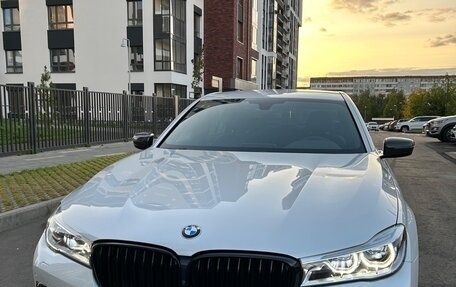 BMW 7 серия, 2018 год, 4 699 999 рублей, 4 фотография