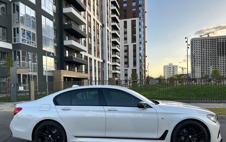 BMW 7 серия, 2018 год, 4 699 999 рублей, 13 фотография