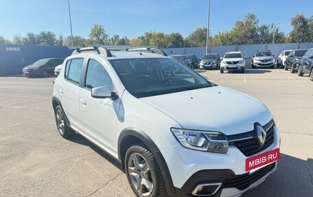 Renault Sandero II рестайлинг, 2019 год, 970 000 рублей, 2 фотография