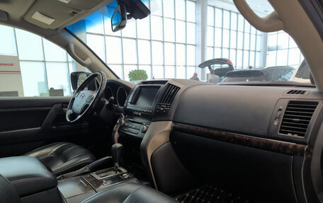 Toyota Land Cruiser 200, 2011 год, 3 220 000 рублей, 13 фотография
