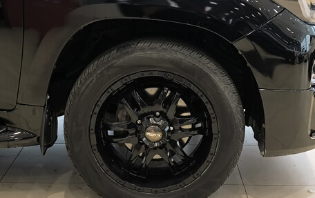 Toyota Land Cruiser 200, 2011 год, 3 220 000 рублей, 22 фотография