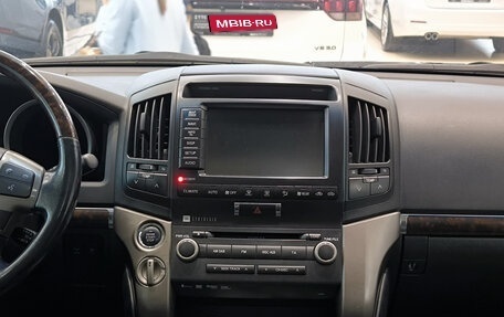 Toyota Land Cruiser 200, 2011 год, 3 220 000 рублей, 18 фотография