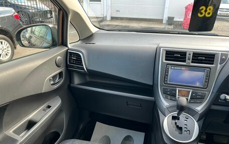 Toyota Ractis II, 2011 год, 929 000 рублей, 16 фотография
