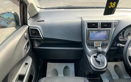 Toyota Ractis II, 2011 год, 929 000 рублей, 18 фотография