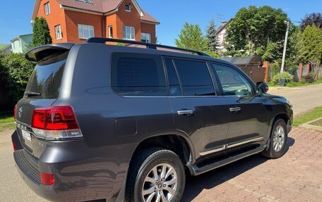 Toyota Land Cruiser 200, 2015 год, 4 550 000 рублей, 10 фотография