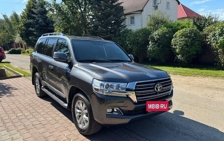 Toyota Land Cruiser 200, 2015 год, 4 550 000 рублей, 13 фотография