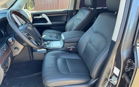 Toyota Land Cruiser 200, 2015 год, 4 550 000 рублей, 15 фотография