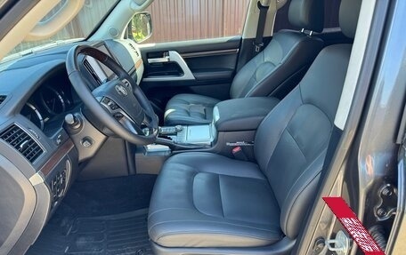 Toyota Land Cruiser 200, 2015 год, 4 550 000 рублей, 14 фотография