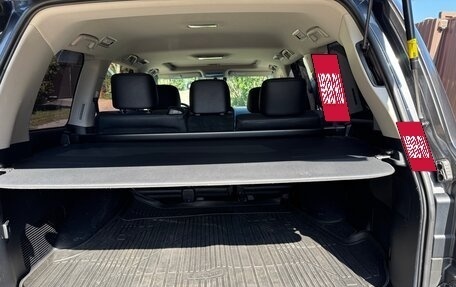 Toyota Land Cruiser 200, 2015 год, 4 550 000 рублей, 18 фотография