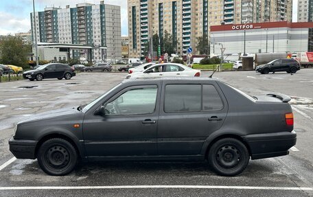 Volkswagen Vento, 1992 год, 120 000 рублей, 8 фотография