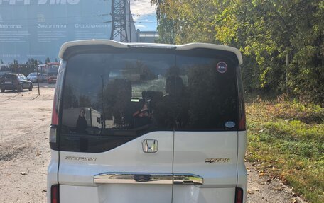 Honda Stepwgn IV, 2015 год, 2 170 000 рублей, 3 фотография