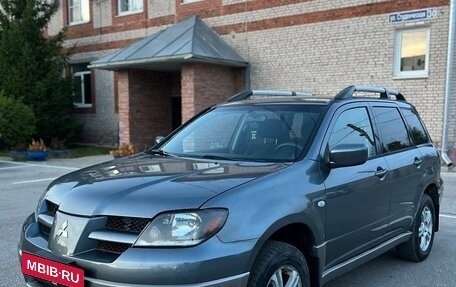 Mitsubishi Outlander III рестайлинг 3, 2004 год, 665 000 рублей, 1 фотография