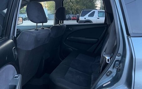 Mitsubishi Outlander III рестайлинг 3, 2004 год, 665 000 рублей, 7 фотография