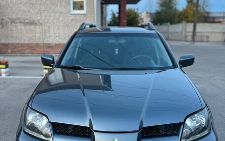 Mitsubishi Outlander III рестайлинг 3, 2004 год, 665 000 рублей, 3 фотография