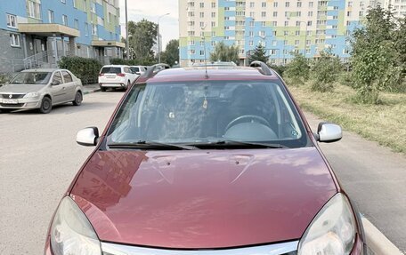 Renault Sandero I, 2013 год, 850 000 рублей, 2 фотография