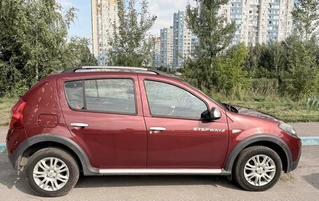 Renault Sandero I, 2013 год, 850 000 рублей, 3 фотография