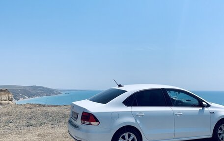 Volkswagen Polo VI (EU Market), 2018 год, 1 600 000 рублей, 2 фотография