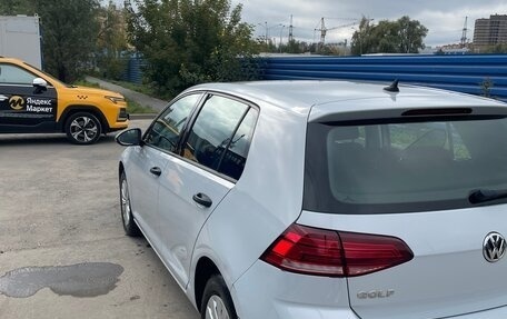 Volkswagen Golf VII, 2018 год, 1 850 000 рублей, 7 фотография