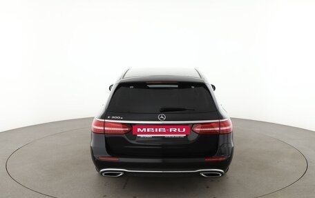 Mercedes-Benz E-Класс, 2020 год, 4 440 000 рублей, 4 фотография