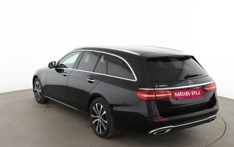 Mercedes-Benz E-Класс, 2020 год, 4 440 000 рублей, 3 фотография