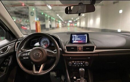Mazda 3, 2018 год, 1 650 000 рублей, 8 фотография