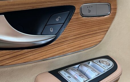Mercedes-Benz V-Класс, 2018 год, 8 500 000 рублей, 12 фотография