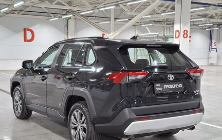 Toyota RAV4, 2024 год, 3 780 000 рублей, 8 фотография