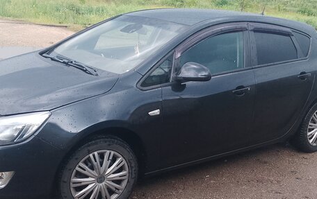 Opel Astra J, 2013 год, 680 000 рублей, 2 фотография