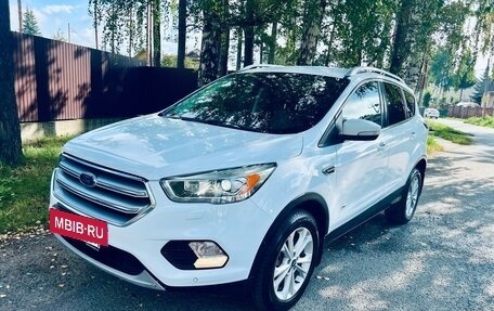 Ford Kuga III, 2017 год, 1 279 000 рублей, 2 фотография